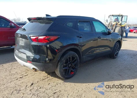 2020 Chevrolet Blazer Fwd 3Lt from USA, damaged, VIN 3GNKBDRSXLS607297